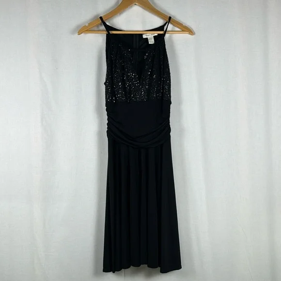 White House Black Market Sequined Halter Cocktail Dress Black Midi Sz 6 NWT - Picture 2 of 14